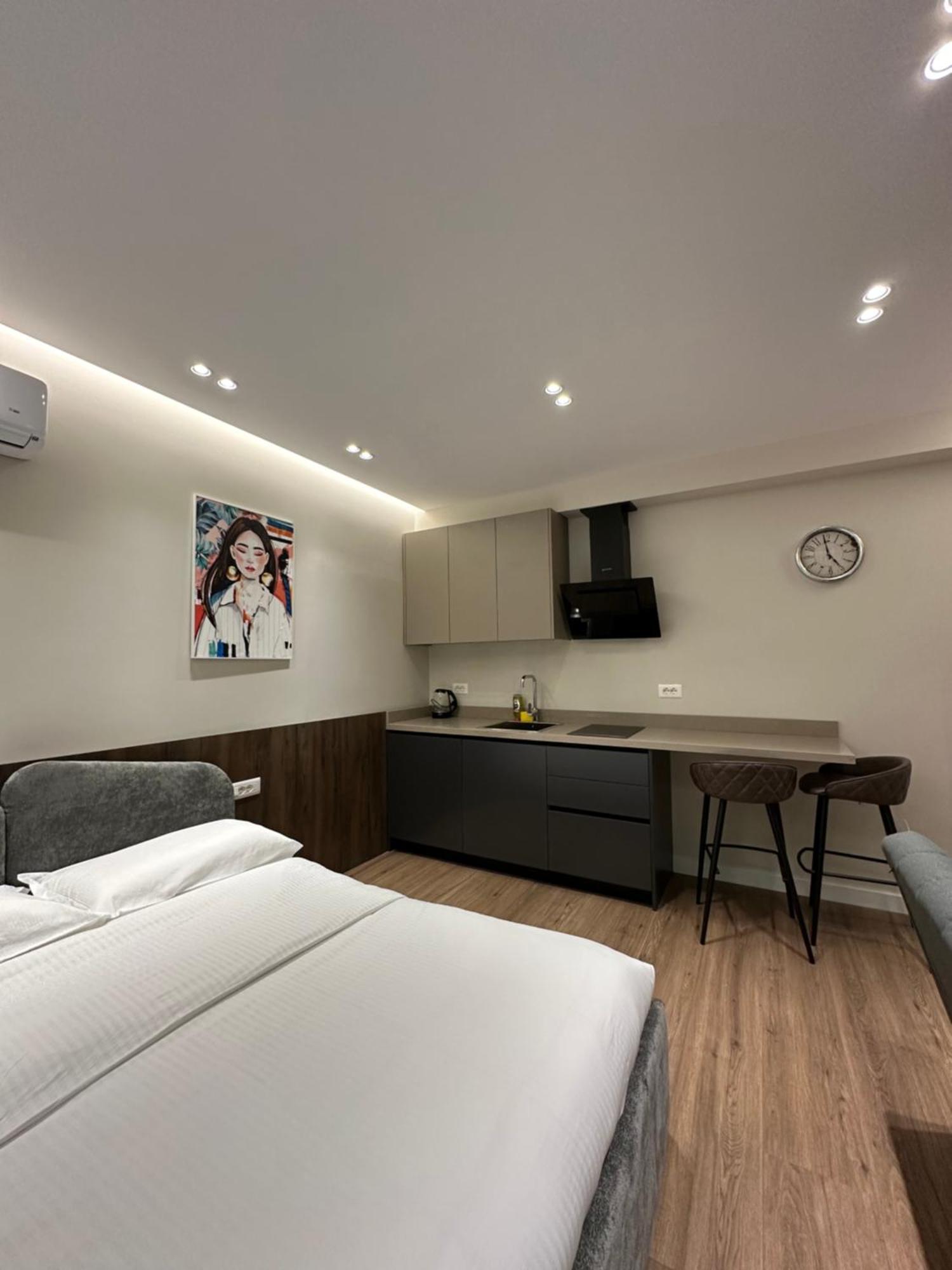 Lux Stay Tirana Exterior foto