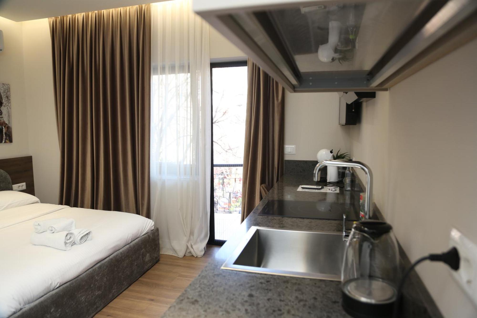 Lux Stay Tirana Exterior foto